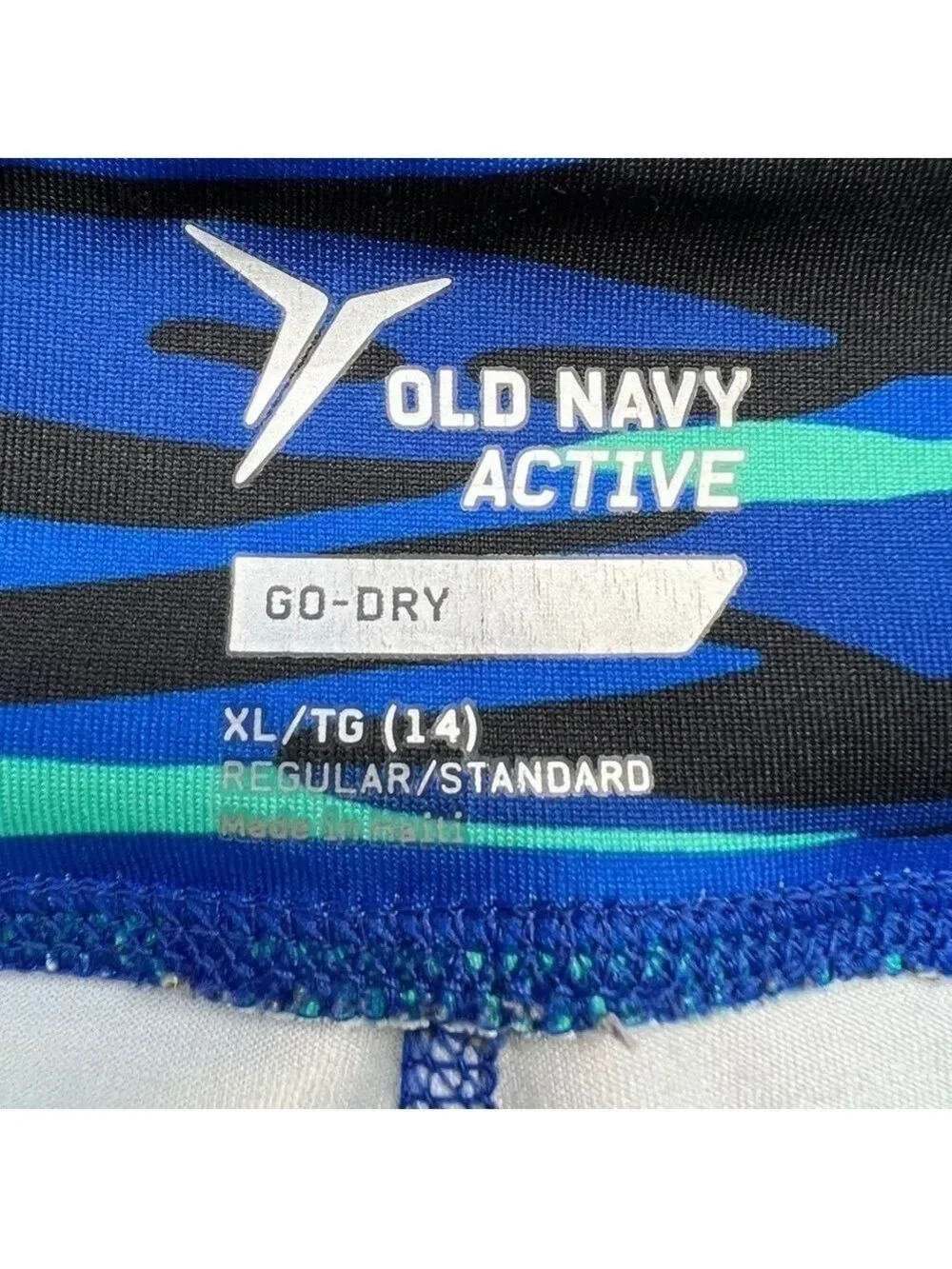 OLD Navy Girl’s Active Go-Dry Cropped Leggings Blue Camo Size XL (14)